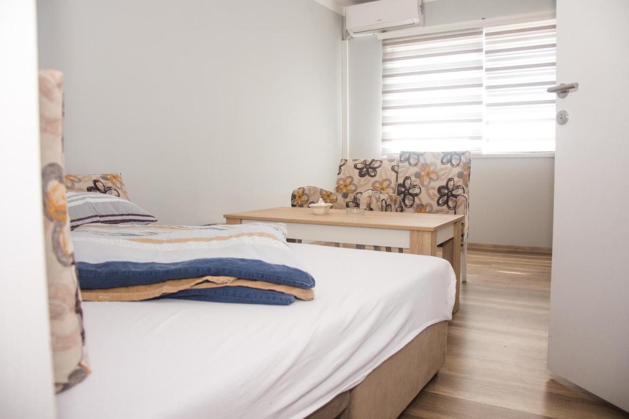 Motel Aura 3*